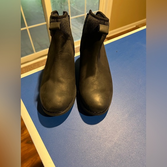 Merrell Chateau II Mid Pull Waterproof Boots Black J000886 Womans 9 - Picture 1 of 9